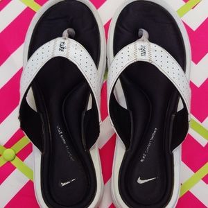 Nike thong sandals with comfort footbed